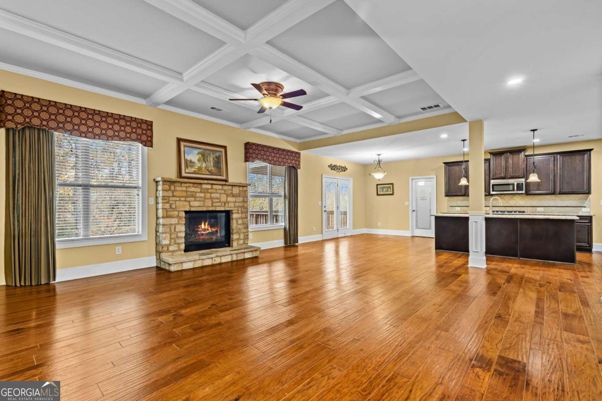 957 Pont Du Gard Court Buford - 8