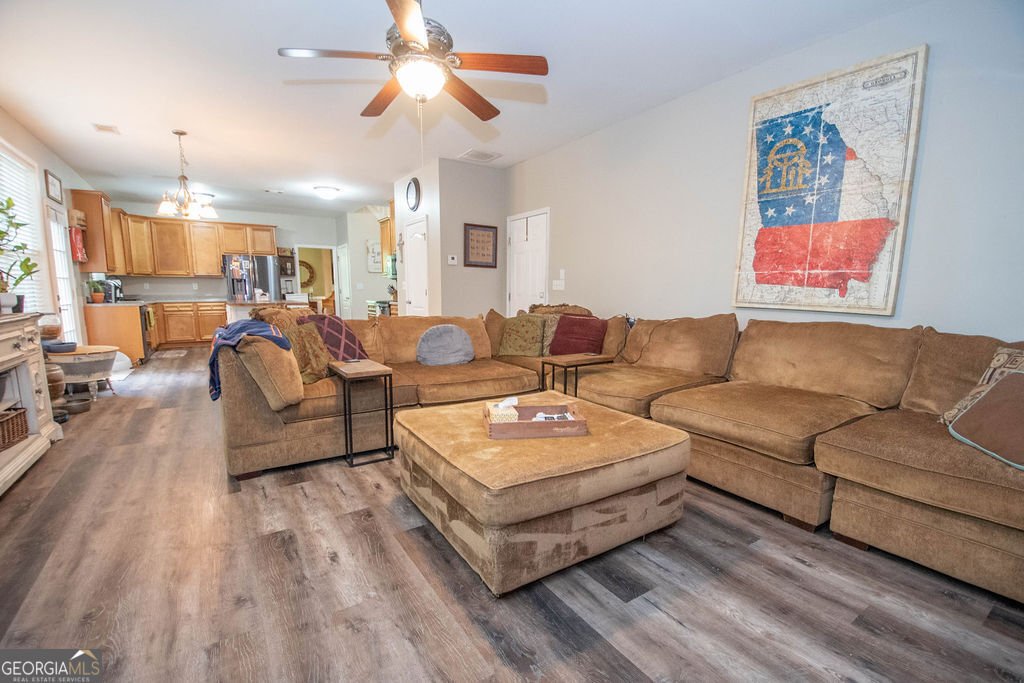 3005 Sarah Lane Griffin - 15