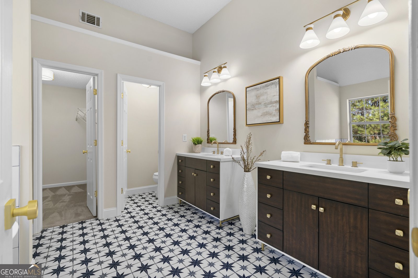 6856 Hill Creek Cove Lithonia - 22