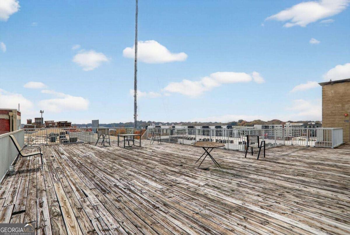 890 Memorial Drive Atlanta - 27