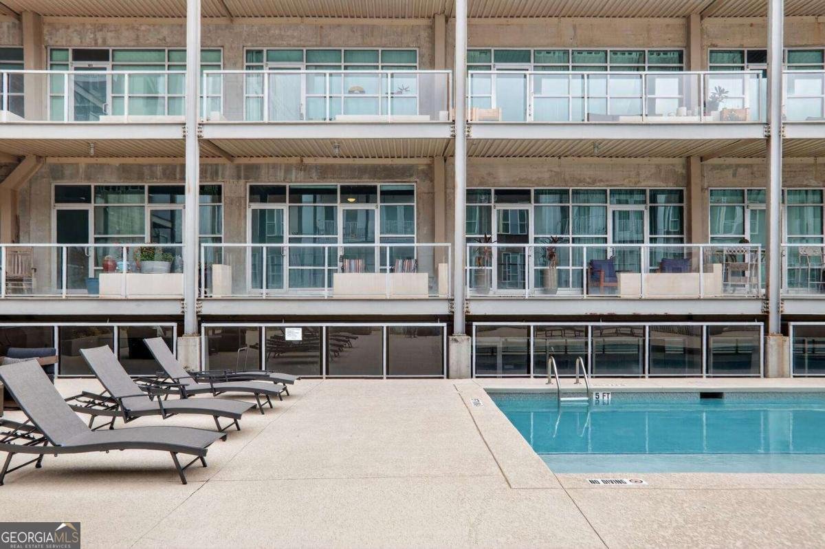 890 Memorial Drive Atlanta - 3