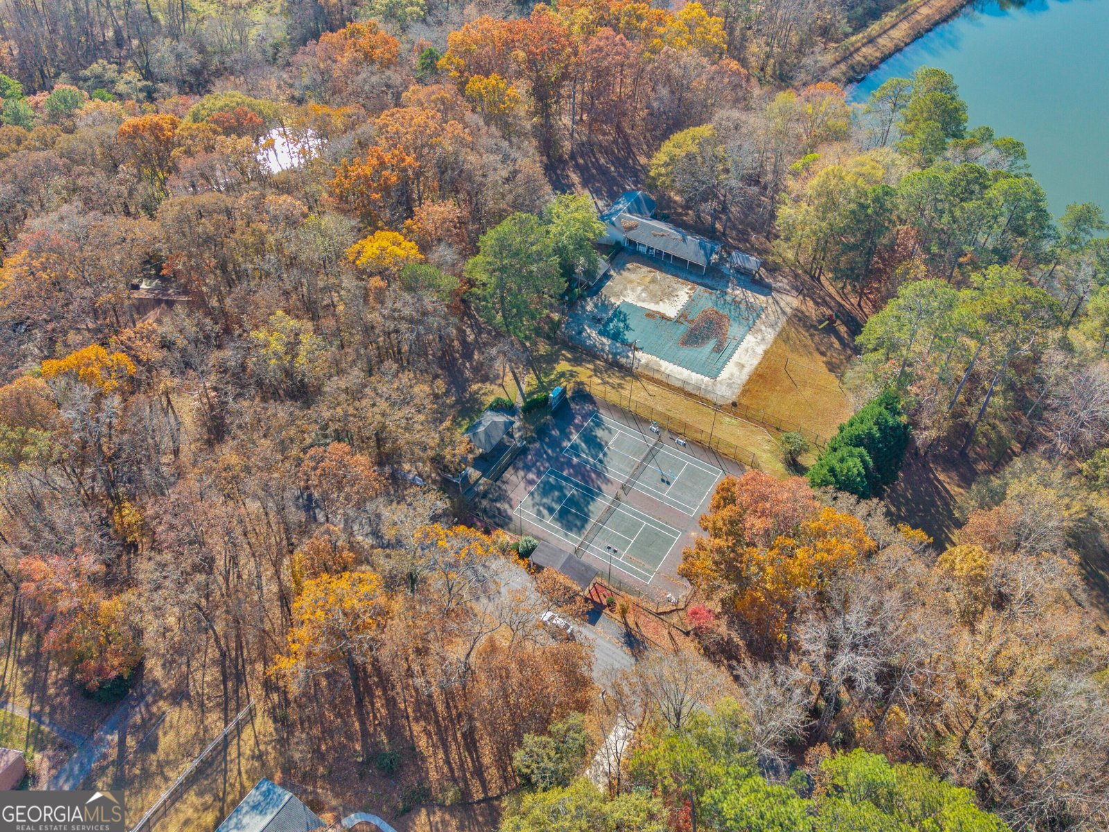 5262 East Shore Drive Conyers - 48