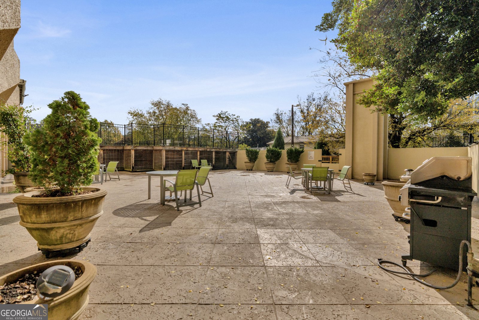 2479 Peachtree Road Atlanta - 30