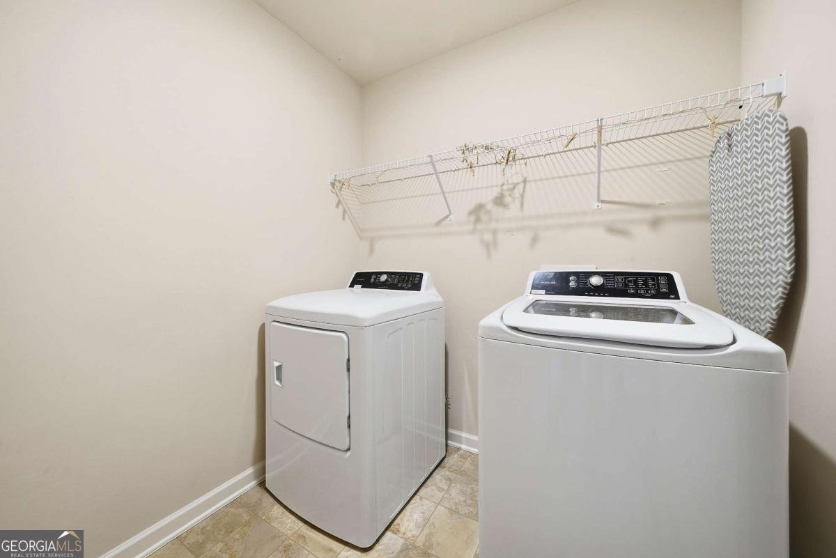 6561 Bluffview Drive Douglasville - 27