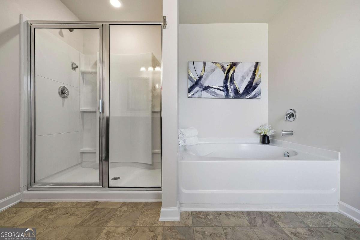 6561 Bluffview Drive Douglasville - 31