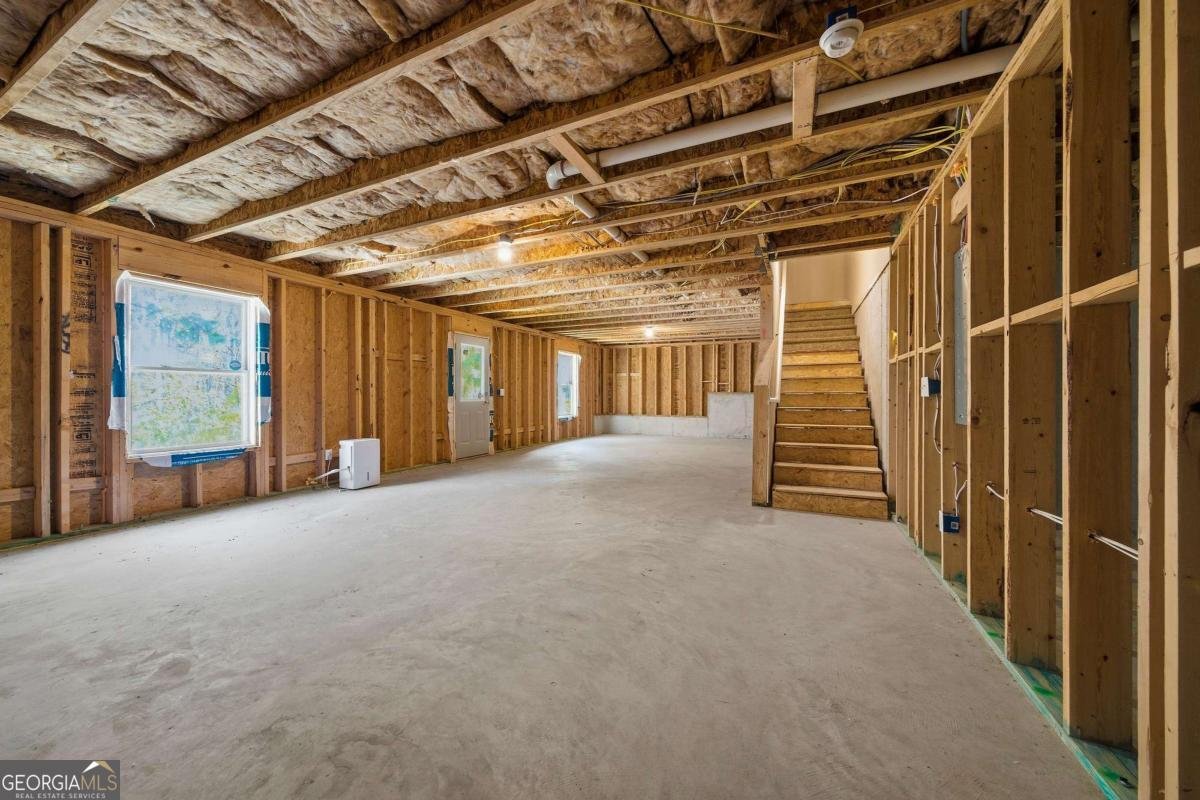 6561 Bluffview Drive Douglasville - 34