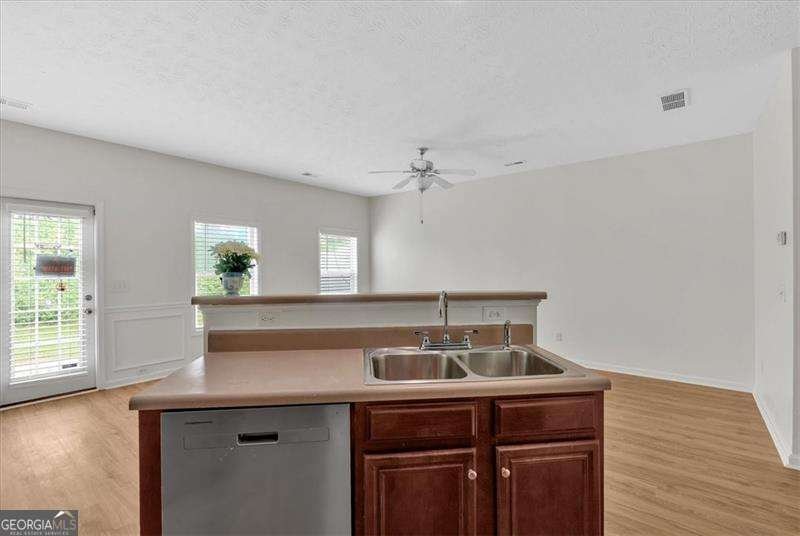 2555 Flat Shoals Road College Park - 12