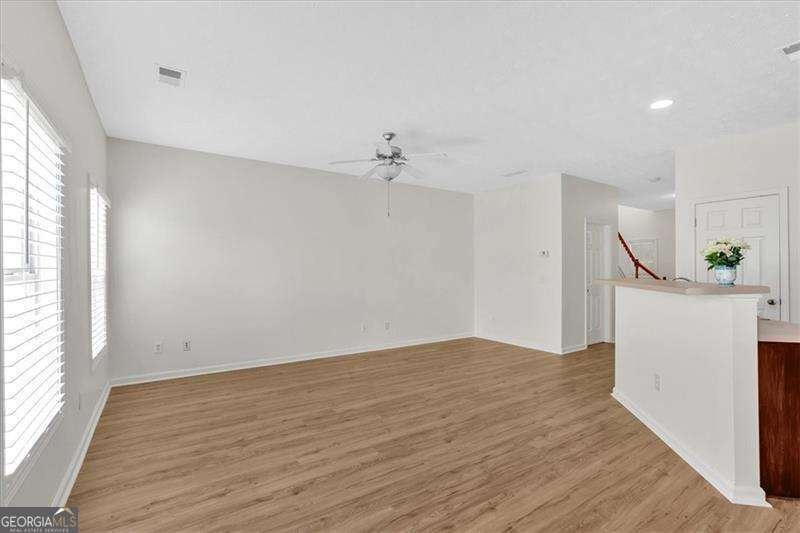 2555 Flat Shoals Road College Park - 9