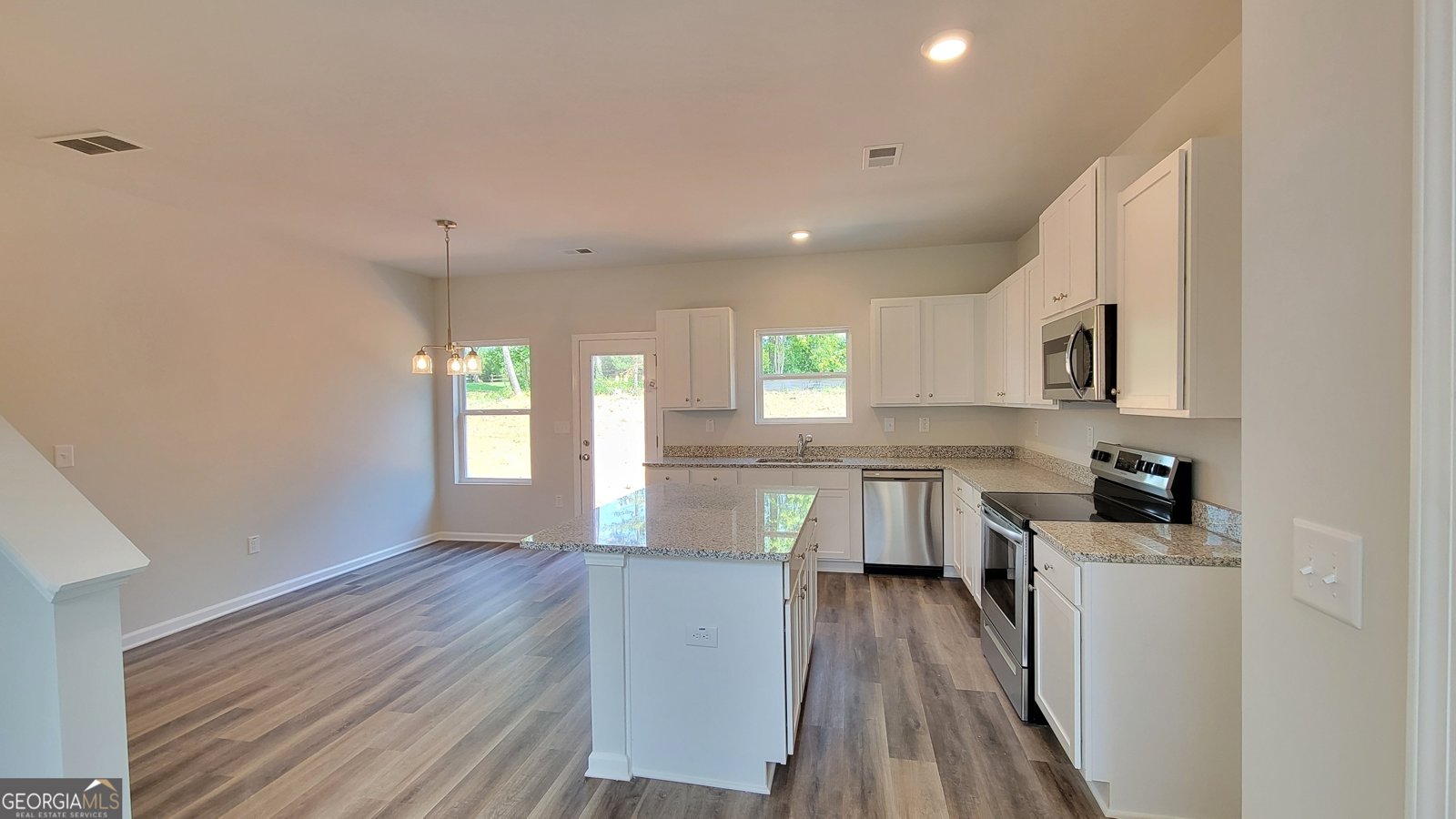 5110 Black Bear Trail Douglasville - 6