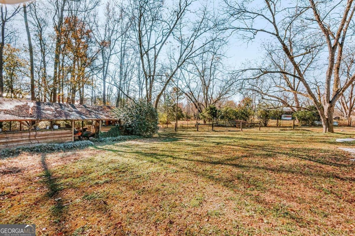 1103 Arnoldsville Road Winterville - 37
