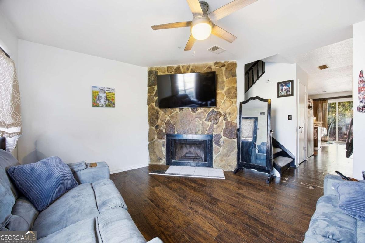 6718 Colchester Place Norcross - 3