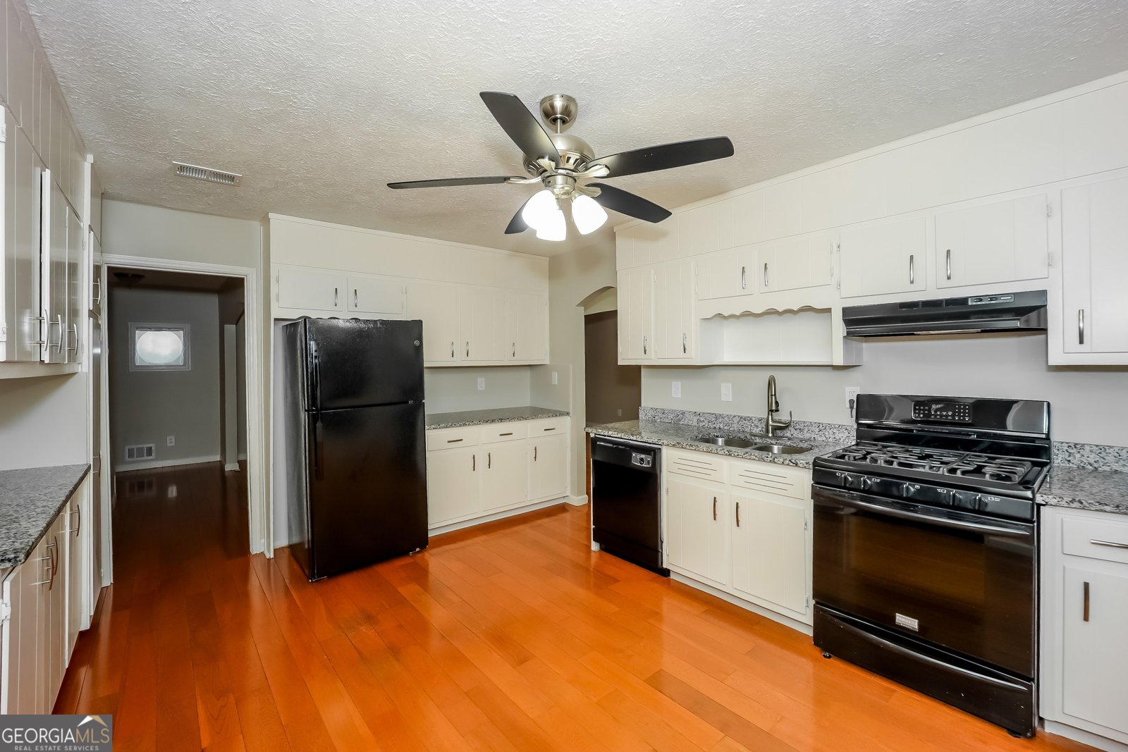 6712 Collier Way Riverdale - 6