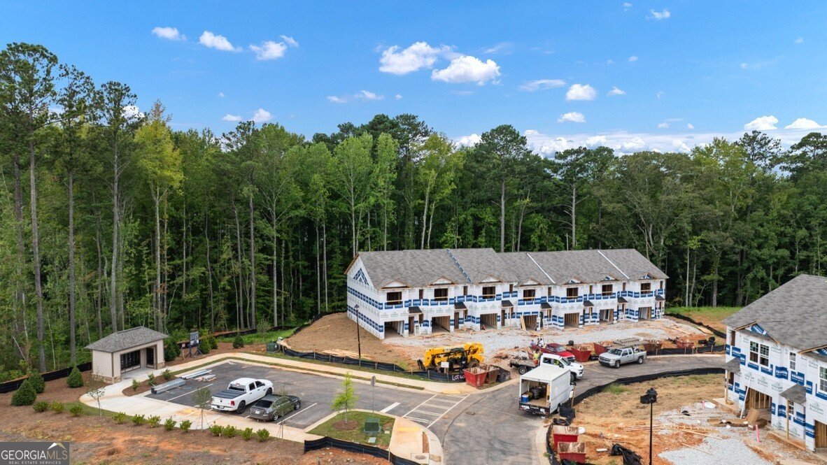 5981 Skylar Drive Atlanta - 75