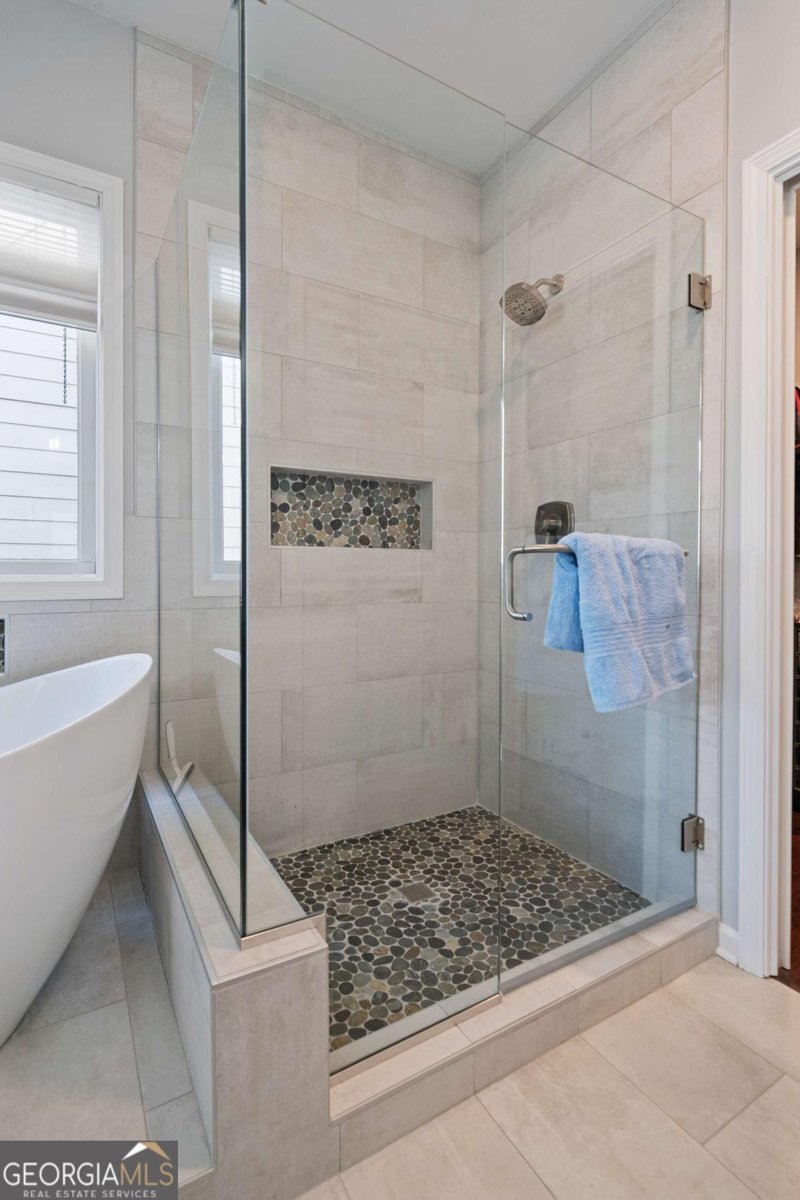 3862 Memphis Drive Suwanee - 28