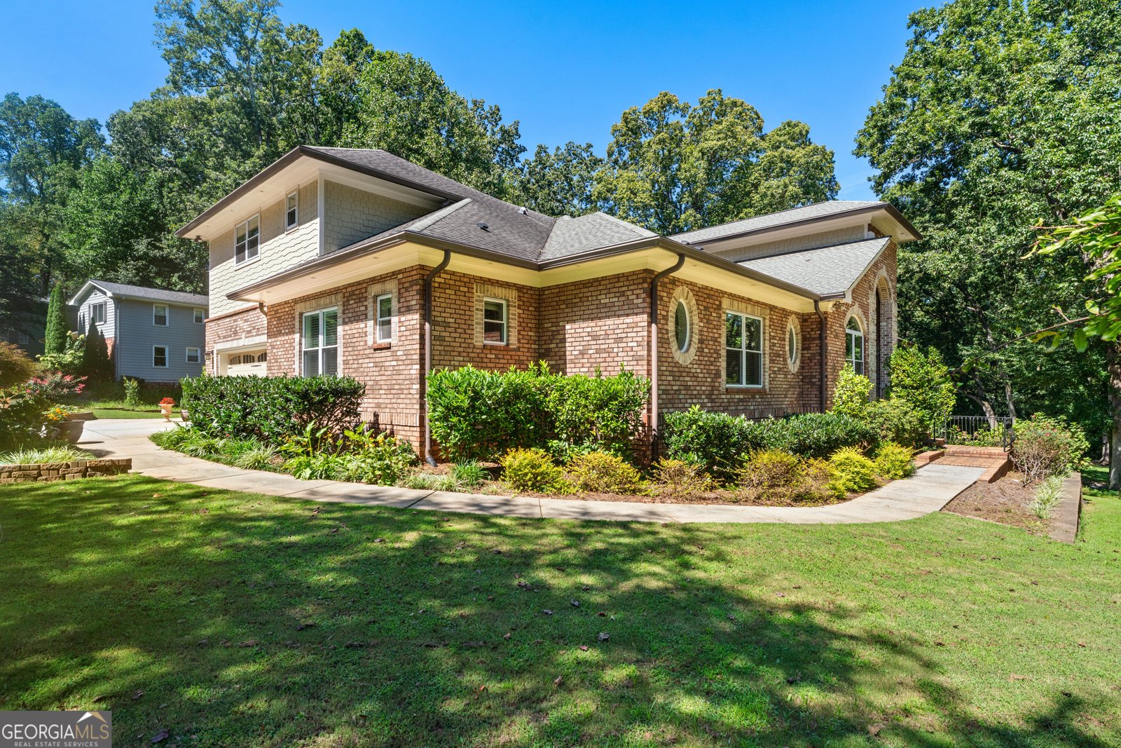 5816 Chamblee Dunwoody Road Atlanta - 11