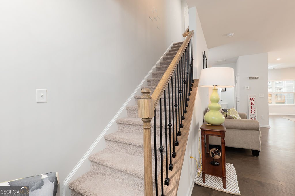 2527 Hedgeway Circle Kennesaw - 22