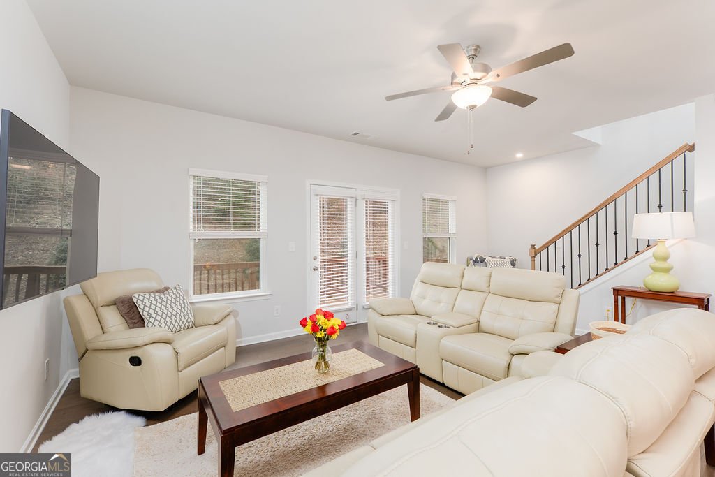 2527 Hedgeway Circle Kennesaw - 9