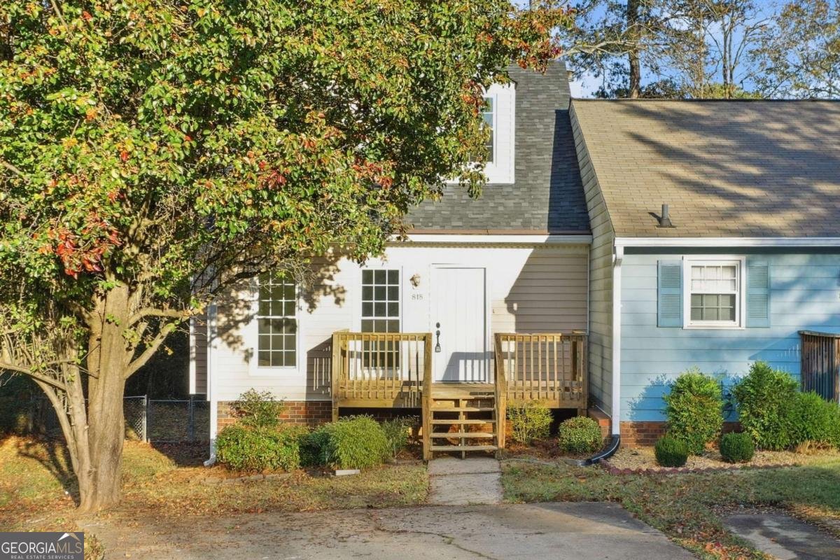 818 Manning Way Marietta - main photo