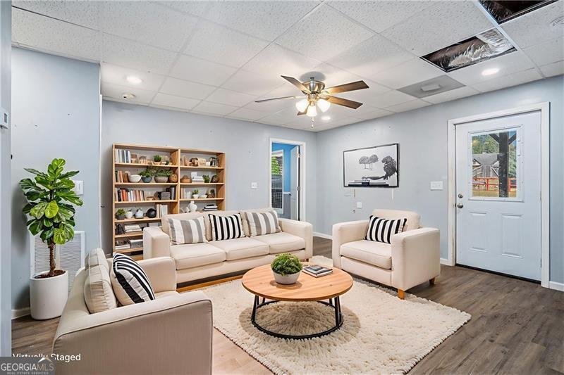 115 Floating Leaf Way Dallas - 32