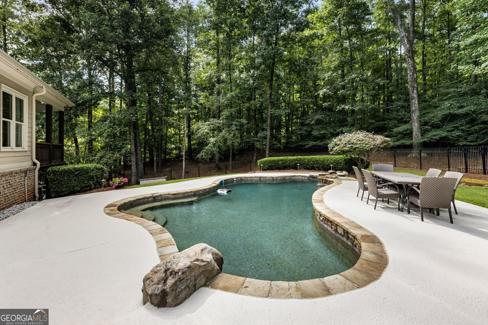 6085 Carington Way Cumming - 23