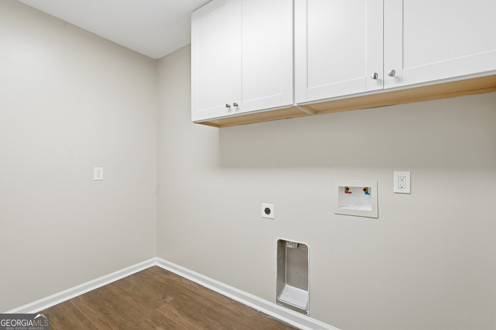 141 Grimsby Road Savannah - 7