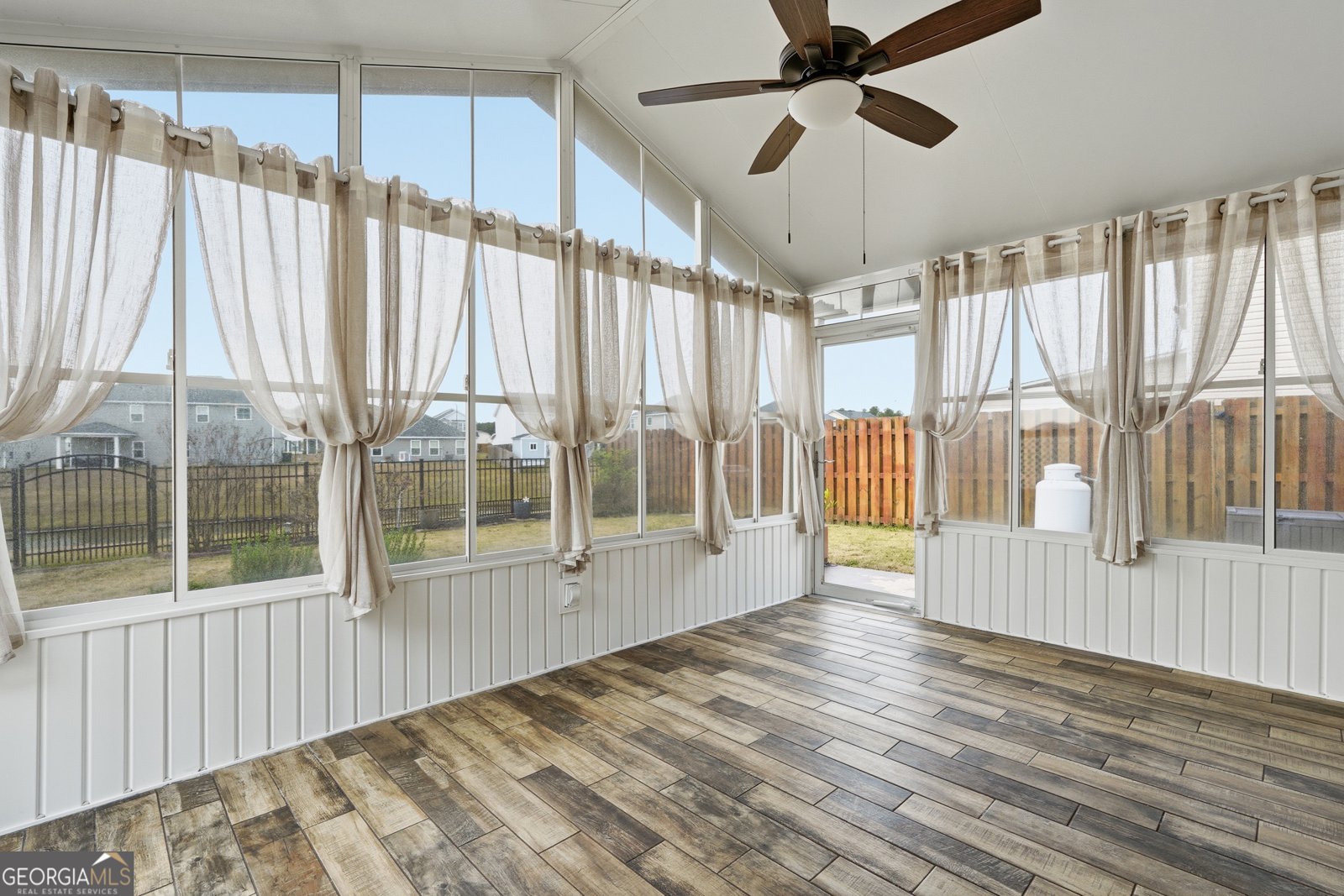 141 Grimsby Road Savannah - 9