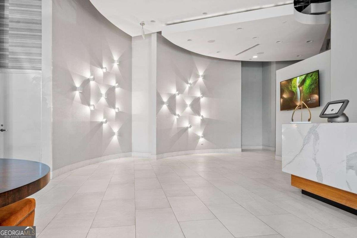 250 Pharr Road Atlanta - 4