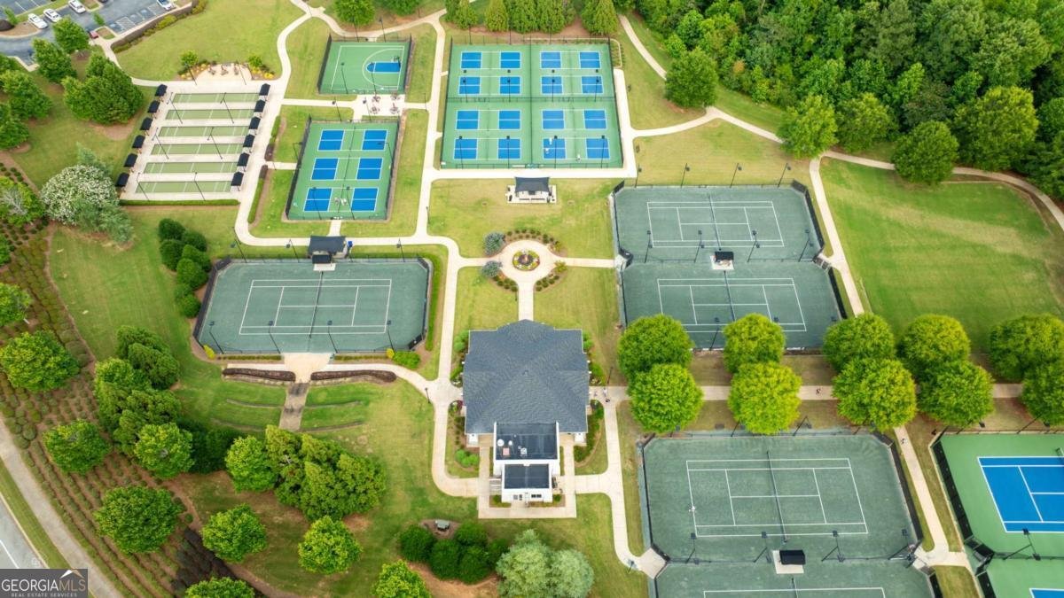 329 SANDY SPRINGS Drive Griffin - 32