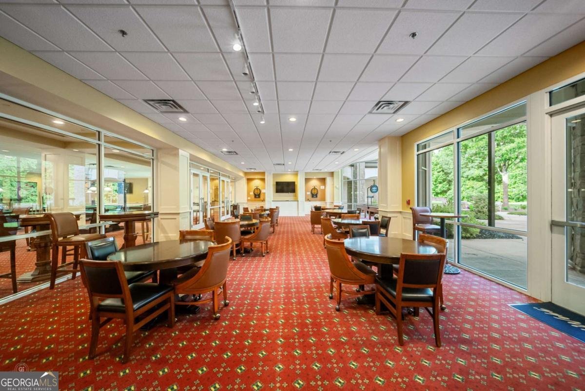 329 SANDY SPRINGS Drive Griffin - 47