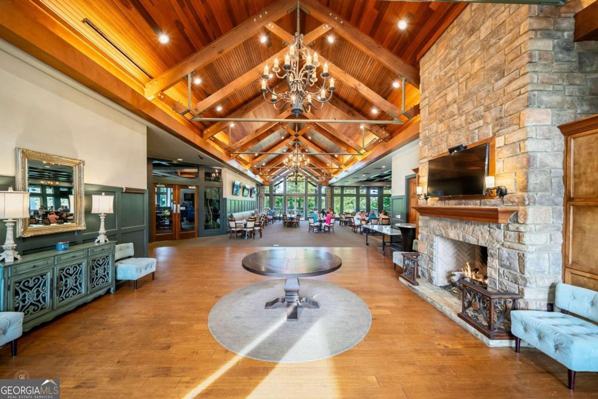 329 SANDY SPRINGS Drive Griffin - 62