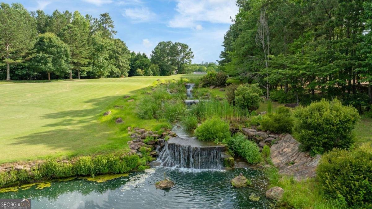 329 SANDY SPRINGS Drive Griffin - 63