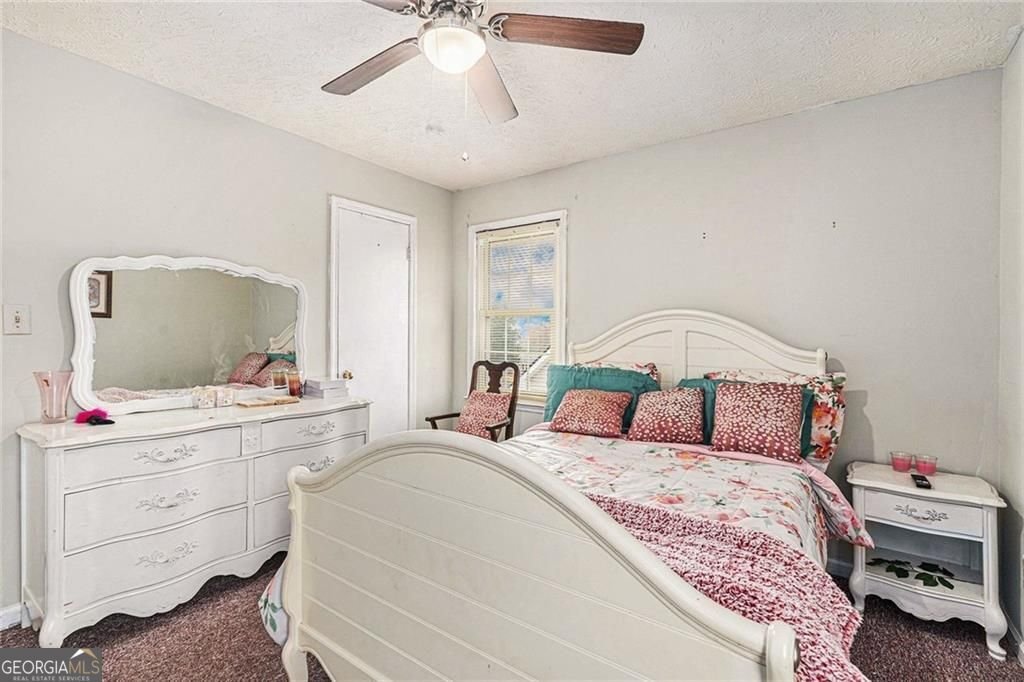 1913 Amberwood Court Griffin - 20