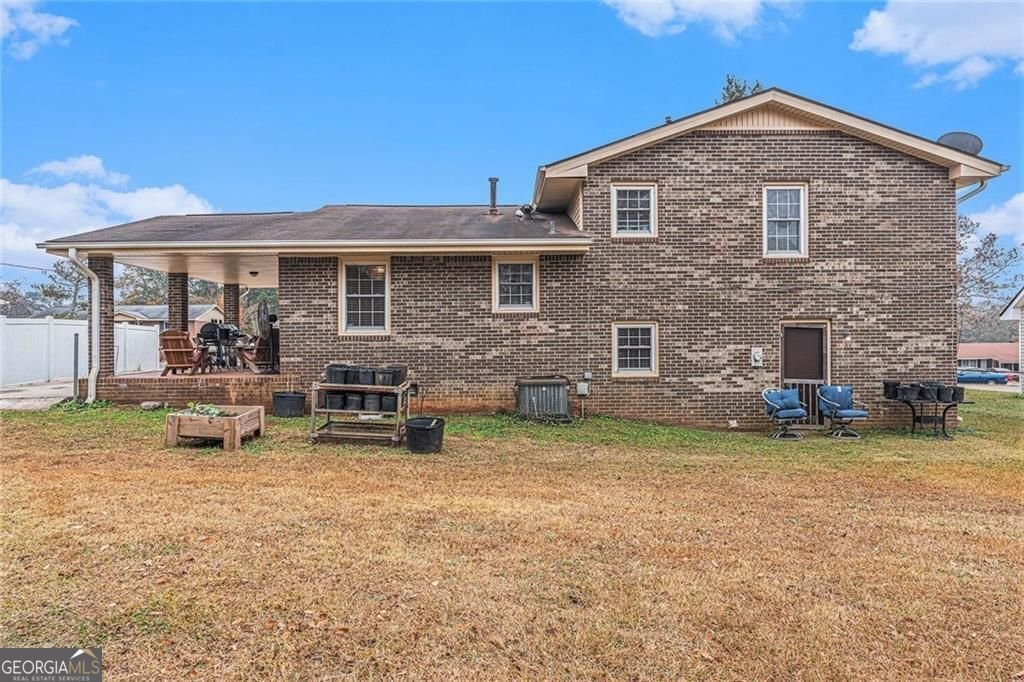 1913 Amberwood Court Griffin - 25