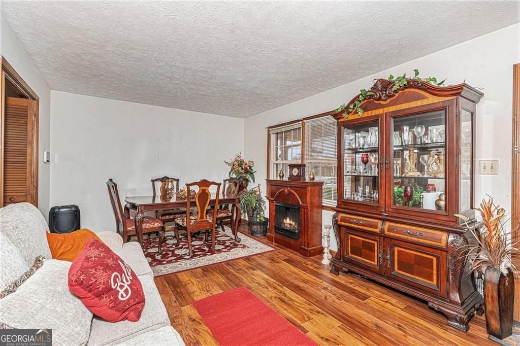 1913 Amberwood Court Griffin - 3