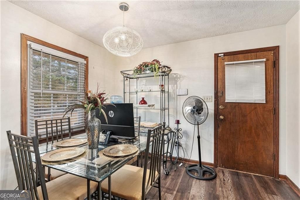 1913 Amberwood Court Griffin - 8