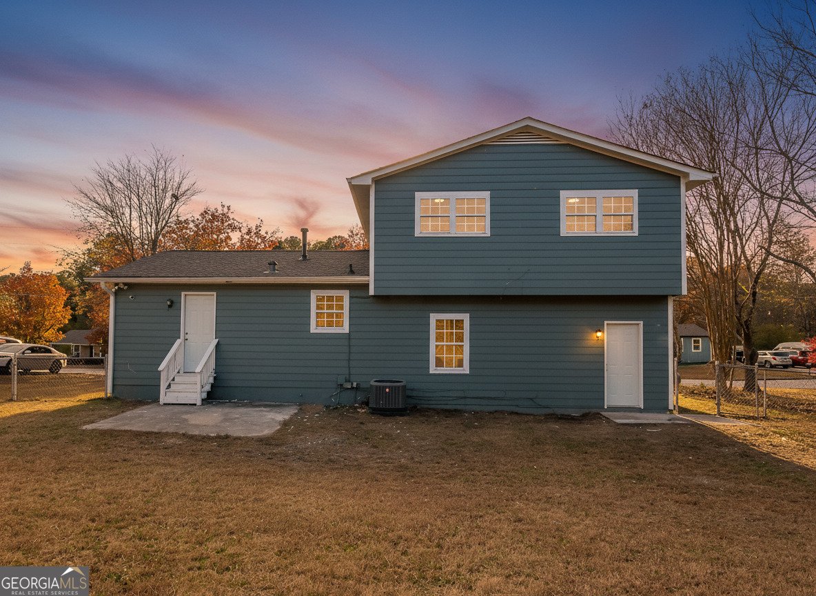 2701 Aruba Drive Powder Springs - 2