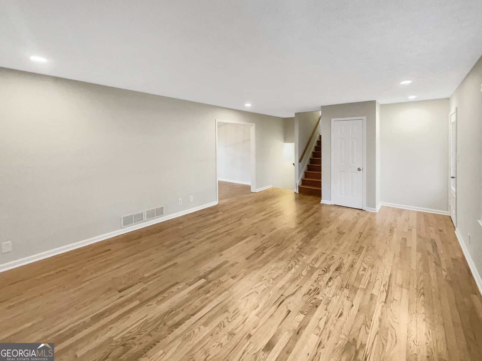 48 Russell Road Lawrenceville - 11