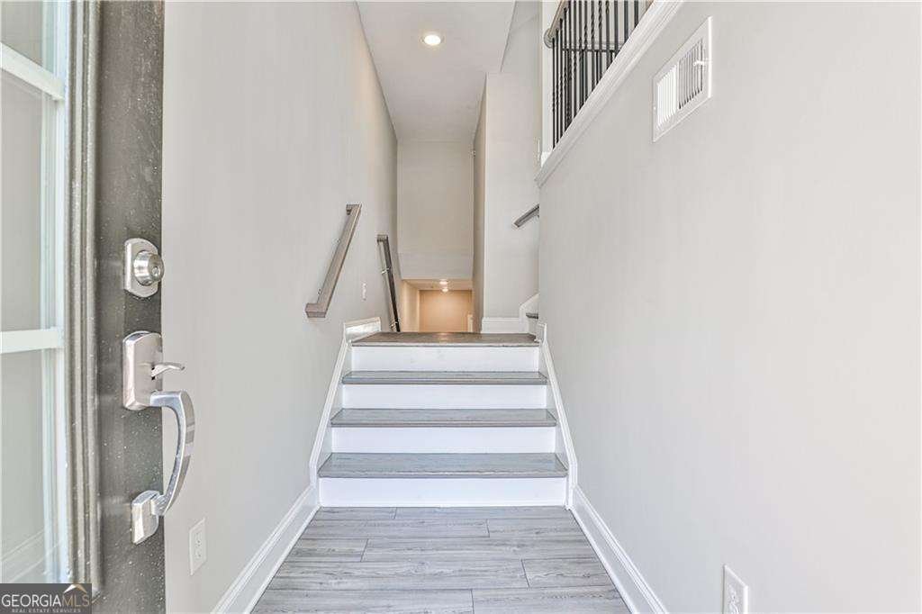 502 STAGECOACH Bend Smyrna - 2