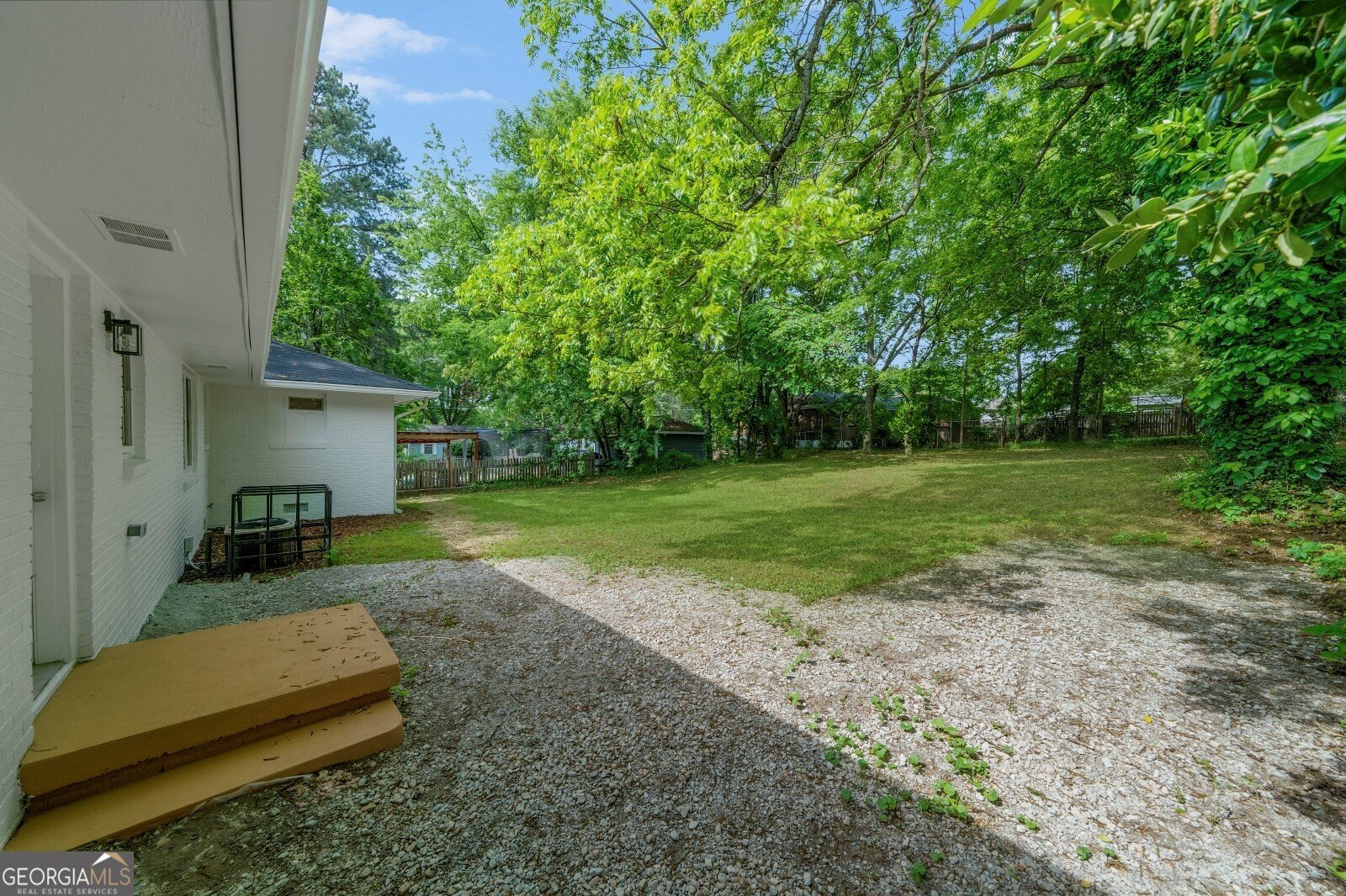 2385 Perkerson Road Atlanta - 28