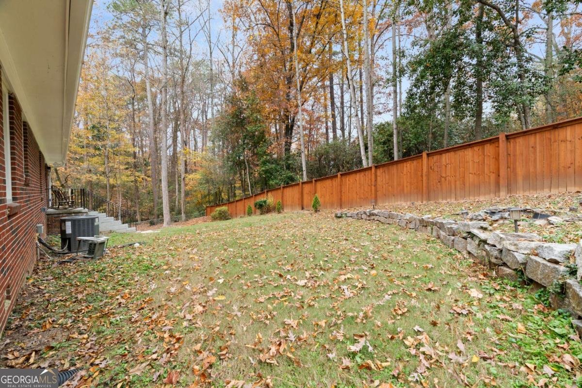 2608 Laurelwood Road Atlanta - 13