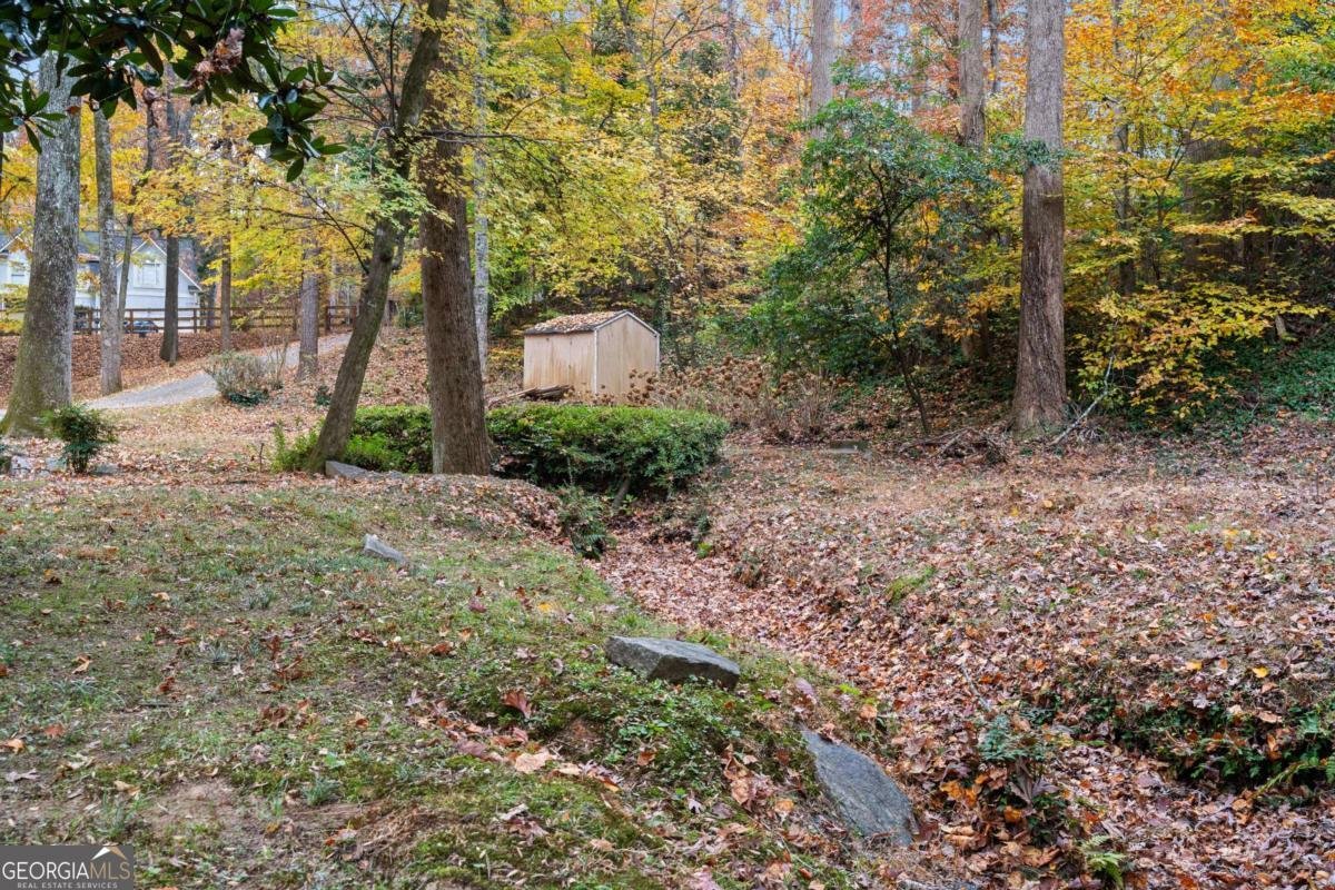 2608 Laurelwood Road Atlanta - 17