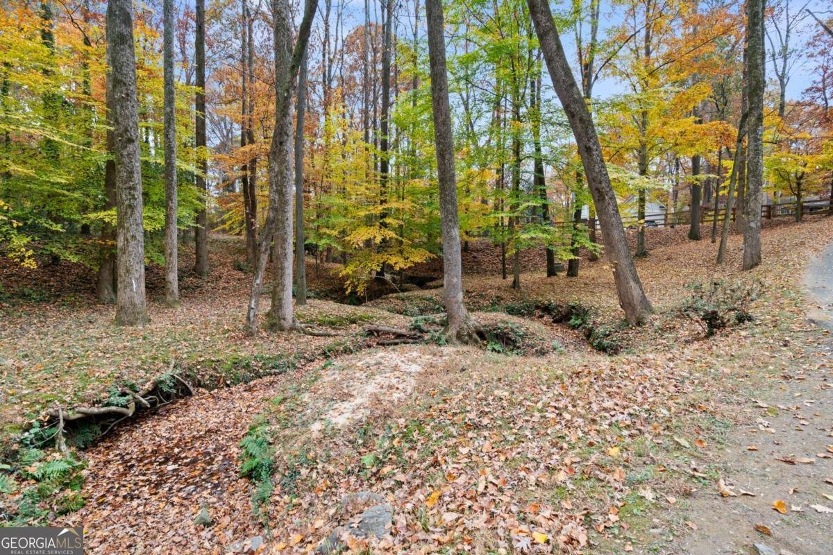 2608 Laurelwood Road Atlanta - 38