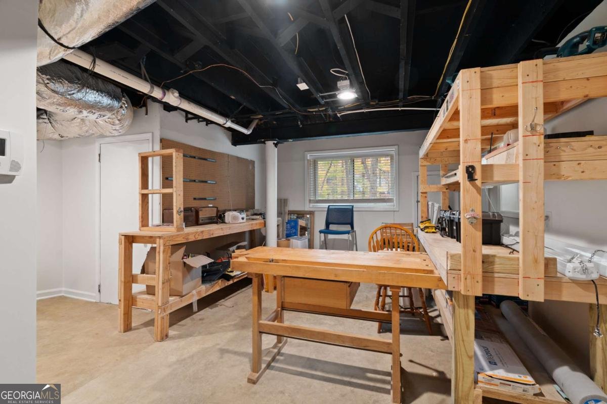 2608 Laurelwood Road Atlanta - 7