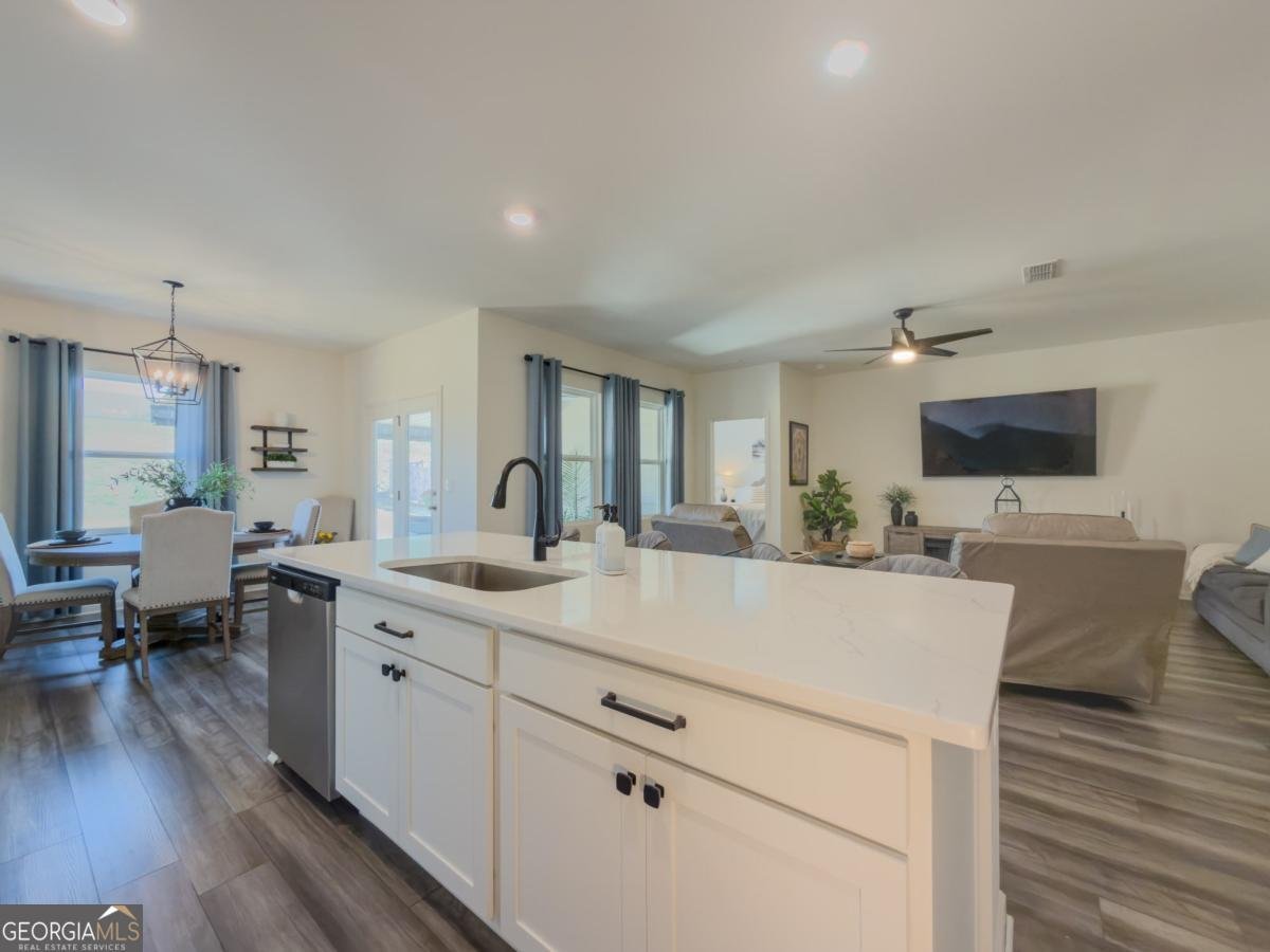 278 Bentwater Way Hoschton - 2