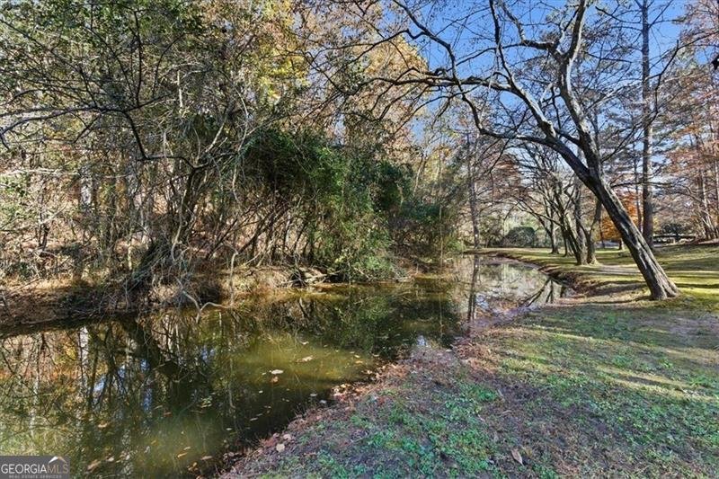 1525 HUNTINGFORD Drive Marietta - 63