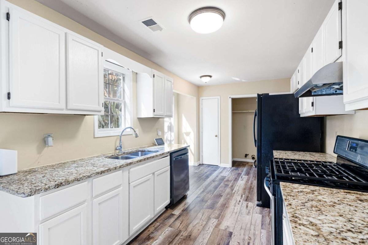 1361 Woodmill Trace Powder Springs - 11