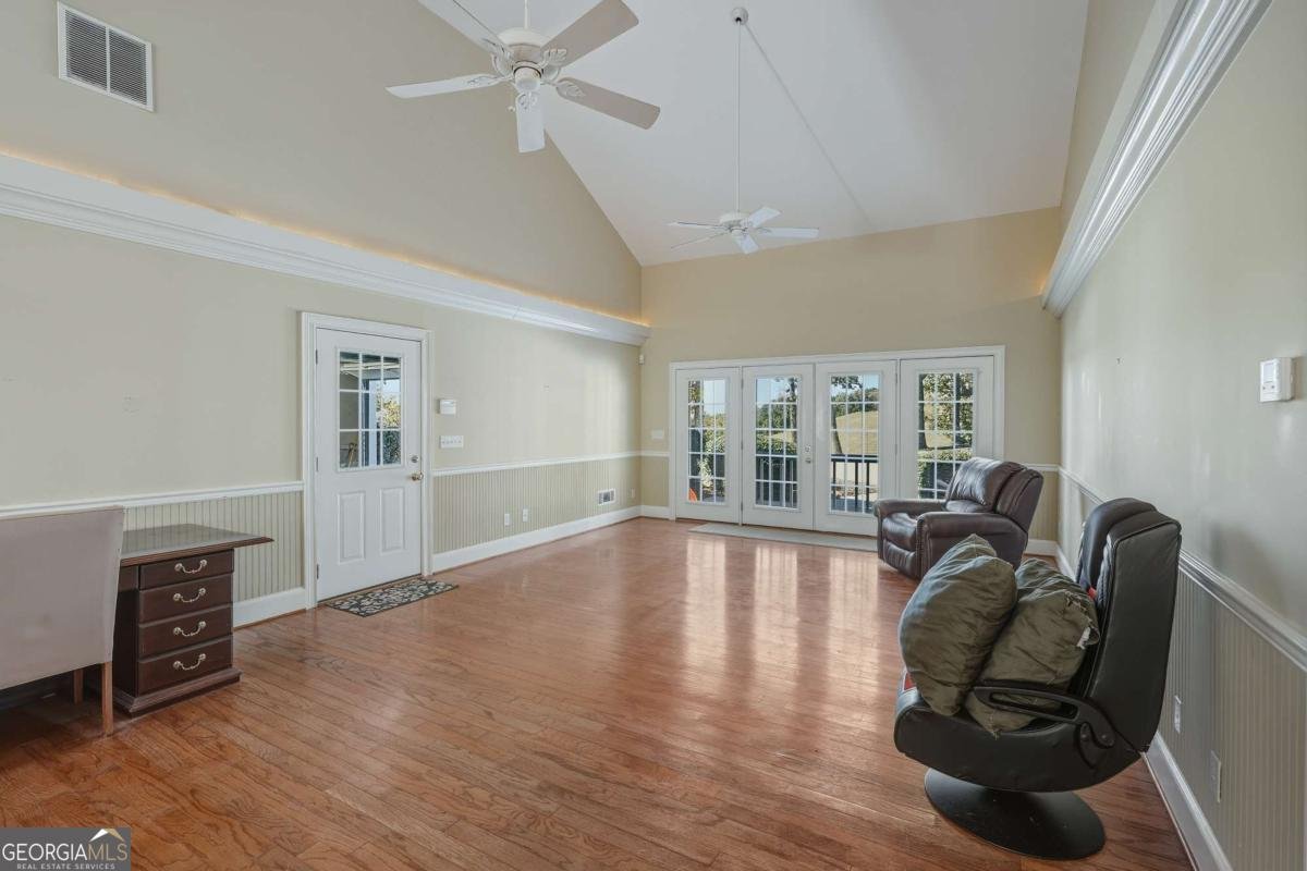 4620 Highland Drive Gainesville - 17