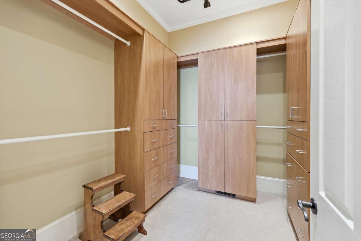 4620 Highland Drive Gainesville - 2