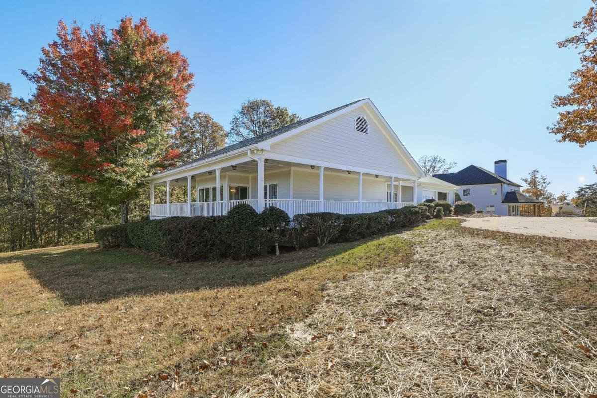 4620 Highland Drive Gainesville - 22