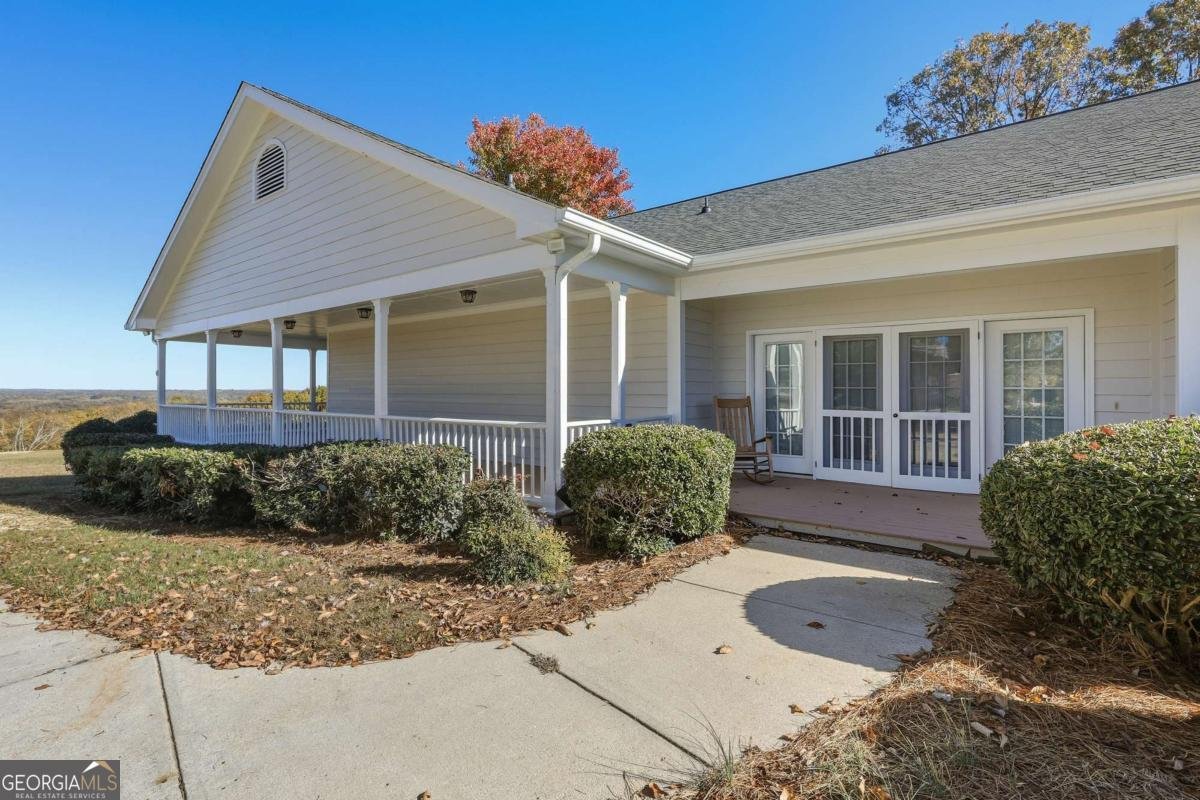 4620 Highland Drive Gainesville - 23